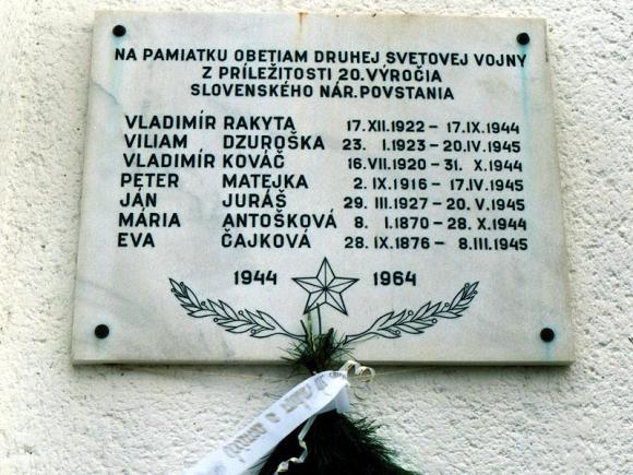 1pamatna_tabula_padlym.jpg 1pamatna_tabula_padlym.jpg