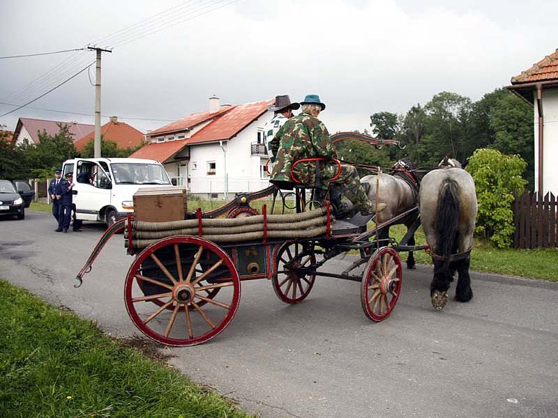 Fotogaléria 120.výročie vzniku Dobrovoľného hasičského zboru Žiar - 2008 (24) 120.výročie vzniku Dobrovoľného hasičského zboru Žiar - 2008